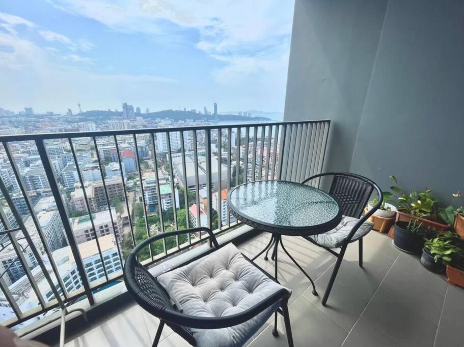 The Base Central Pattaya 2Bed King&Queen Sky Seaview & Infinity Pool Eksteriør billede
